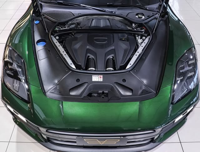 PORSCHE PANAMERA 4S E-HYBRID - Imagem 5