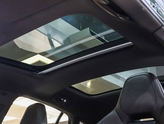 PORSCHE PANAMERA 4S E-HYBRID - Imagem 9