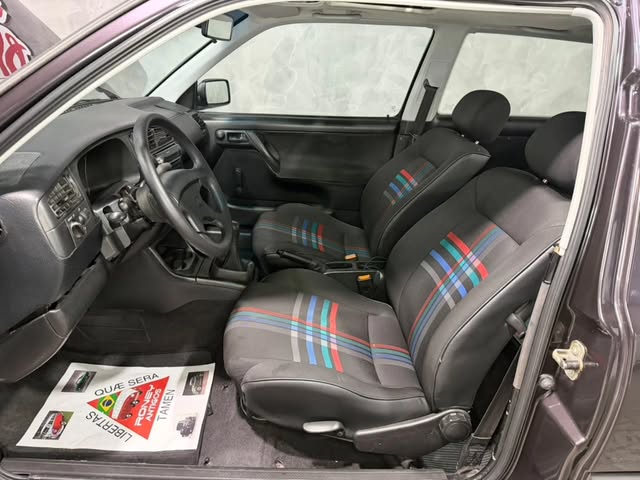 VOLKSWAGEN GOLF GTI - Imagem 9