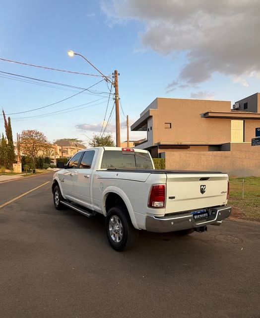 RAM 2500 LARAMIE - Imagem 2