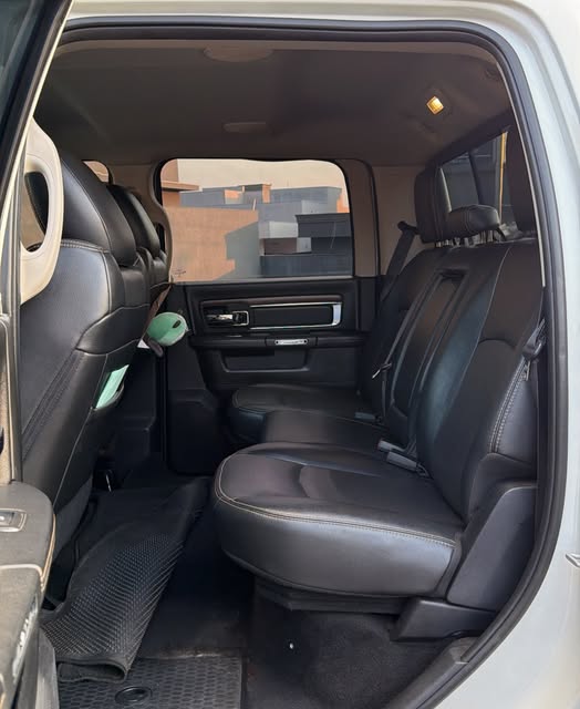 RAM 2500 LARAMIE - Imagem 4