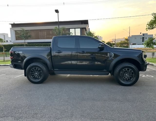 FORD RANGER XLT 3.0 V6 TURBO DIESEL - Imagem 3