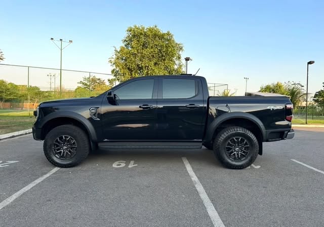 FORD RANGER XLT 3.0 V6 TURBO DIESEL - Imagem 4