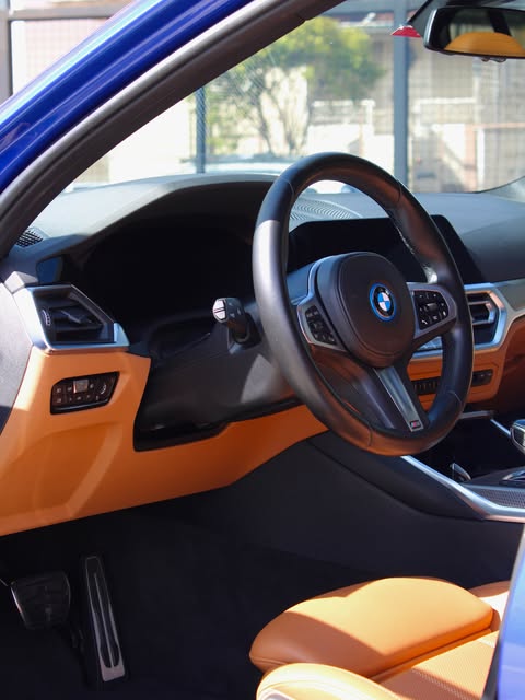 BMW 330E MSPORT - Imagem 3