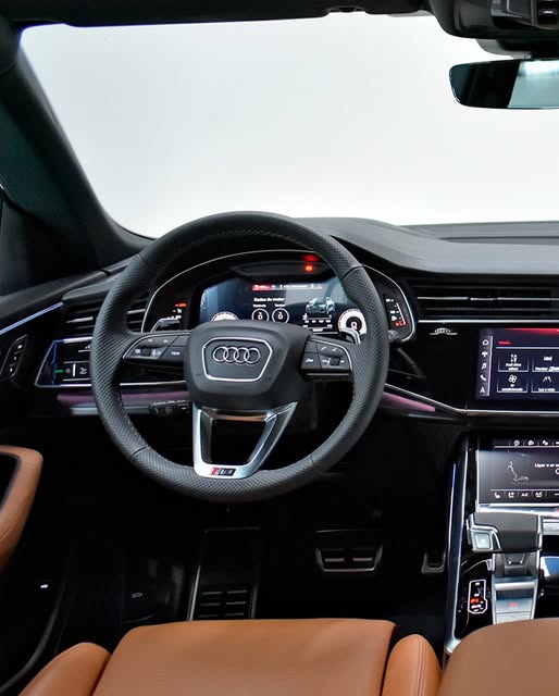 AUDI RS Q8 PERFORMANCE - Imagem 4
