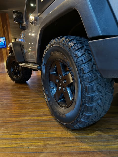JEEP WRANGLER SPORT - Imagem 14