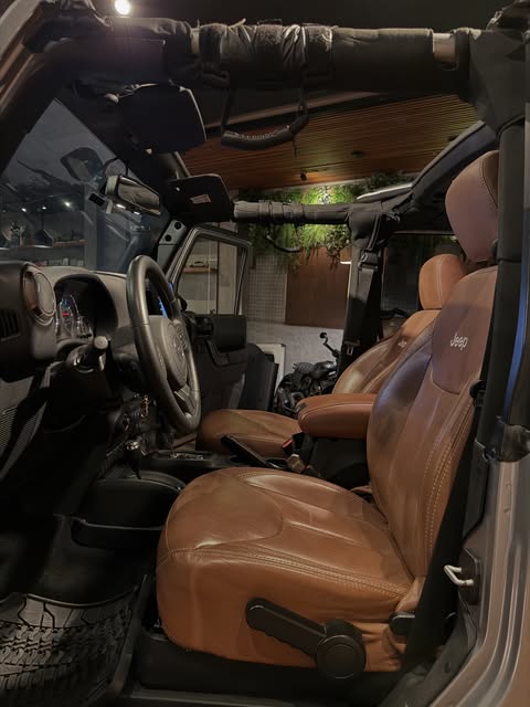 JEEP WRANGLER SPORT - Imagem 19