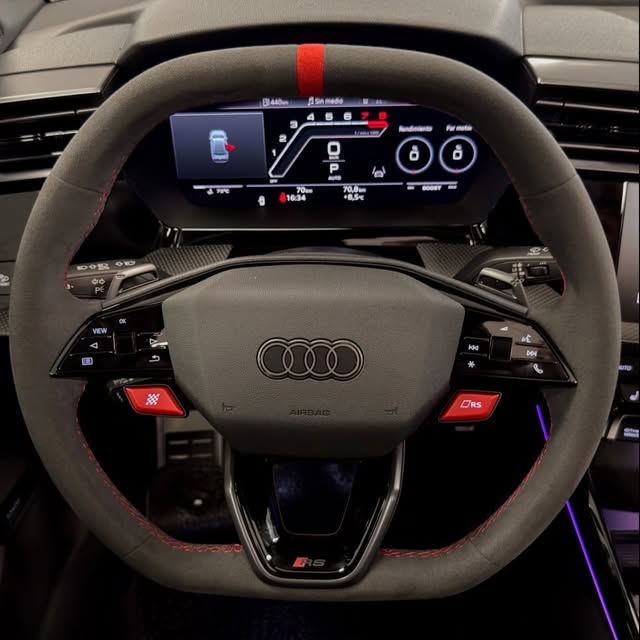 AUDI RS3 2.5 TFSI - Imagem 4