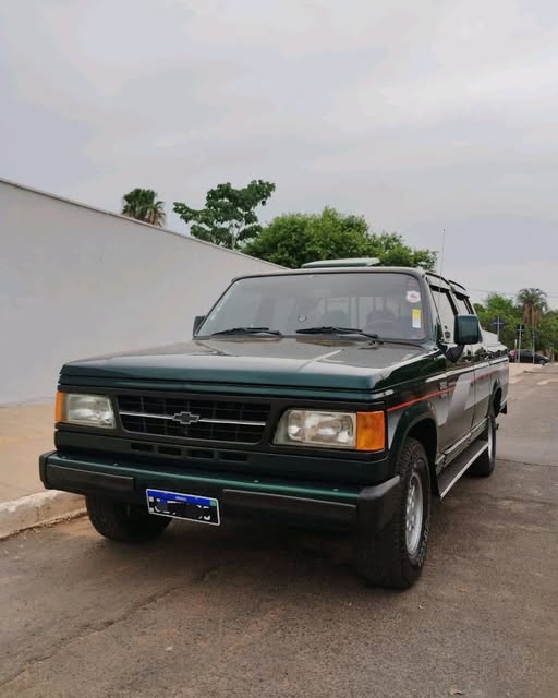 CHEVROLET D20 CUSTOM DELUXE C.D. - Imagem 1