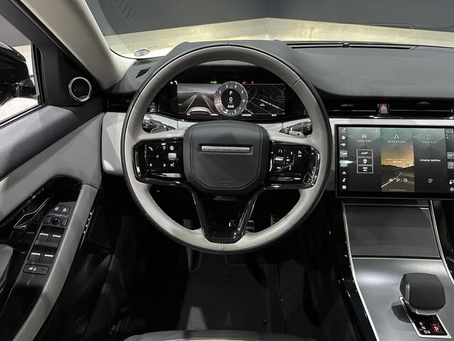 LAND ROVER RANGE ROVER EVOQUE R-DYNAMIC HSE - Imagem 7