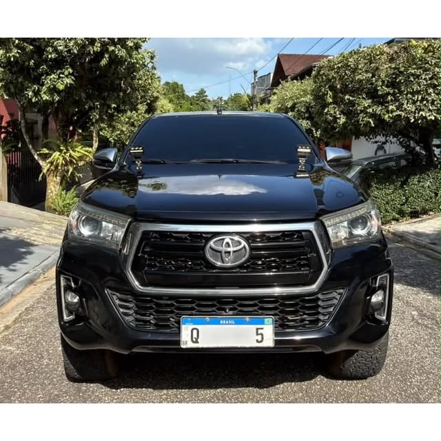 TOYOTA HILUX SRX - Imagem 1