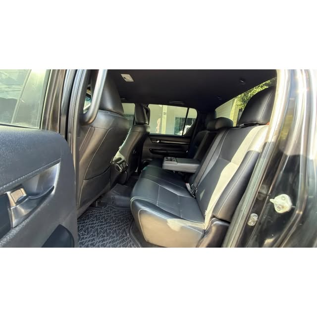 TOYOTA HILUX SRX - Imagem 10