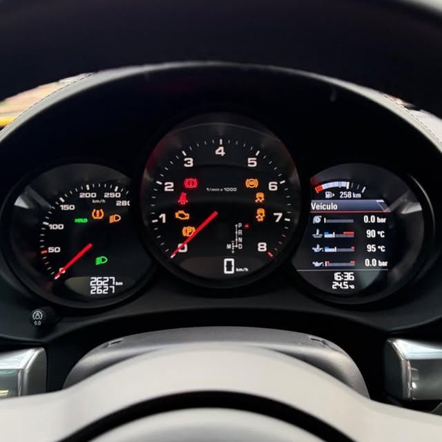 PORSCHE 718 STYLE EDITION - Imagem 10
