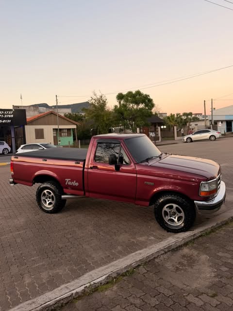 FORD F-1000 XLT - Imagem 1