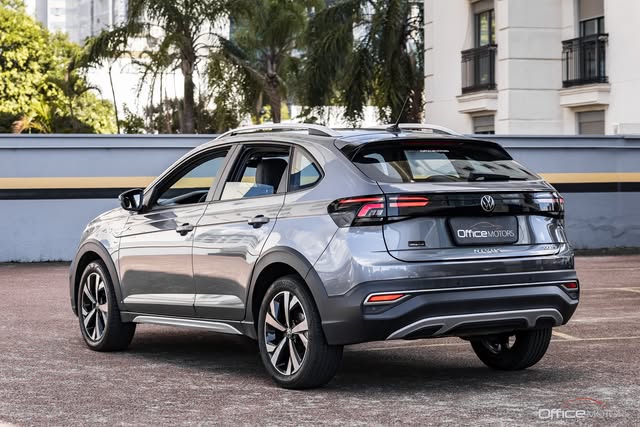 VOLKSWAGEN NIVUS HIGHLINE - Imagem 4