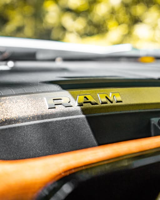 RAM 3500 LONGHORN - Imagem 9