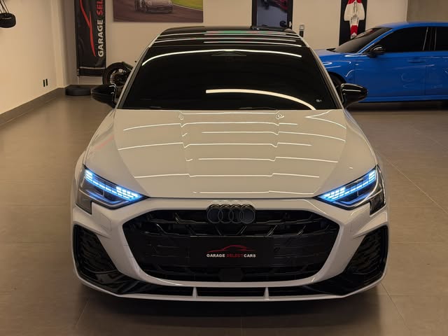AUDI A3 PERFORMANCE BLACK - Imagem 2