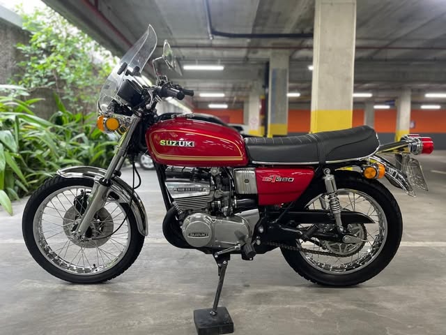 SUZUKI GT 380 - Imagem 8