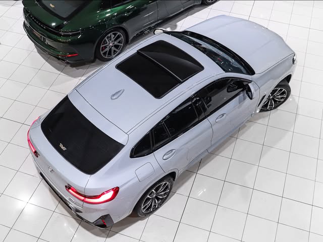 BMW X4 XDRIVE20I M SPORT - Imagem 4