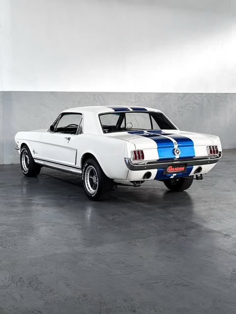 FORD MUSTANG - Imagem 5