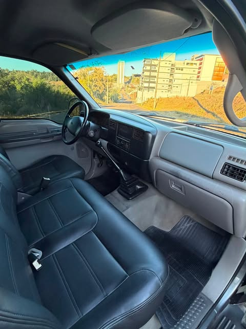 FORD F-250 XL-L - Imagem 13