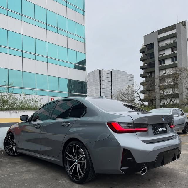 BMW 320M - Imagem 6