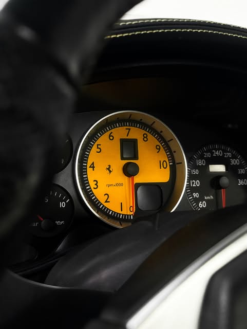 FERRARI F430 - Imagem 8