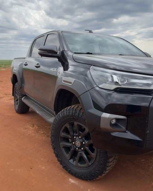 TOYOTA HILUX CONQUEST - Imagem 7