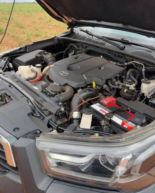TOYOTA HILUX CONQUEST - Imagem 8