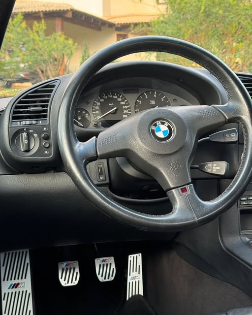 BMW 320I - Imagem 19