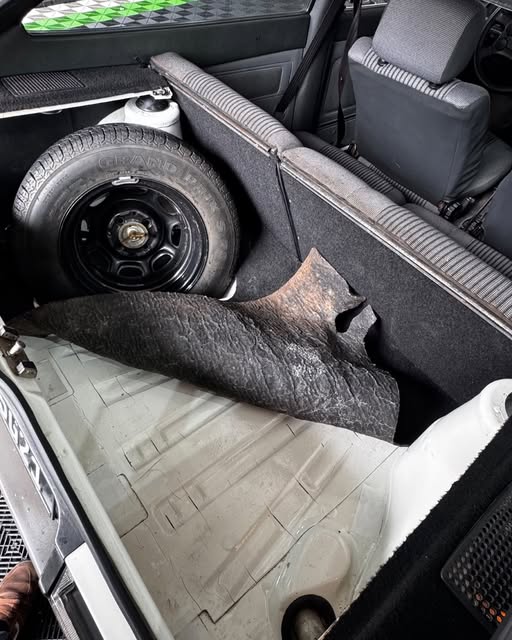 VOLKSWAGEN GOL GL - Imagem 18