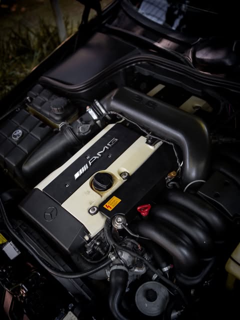 MERCEDES-BENZ C36 AMG - Imagem 18