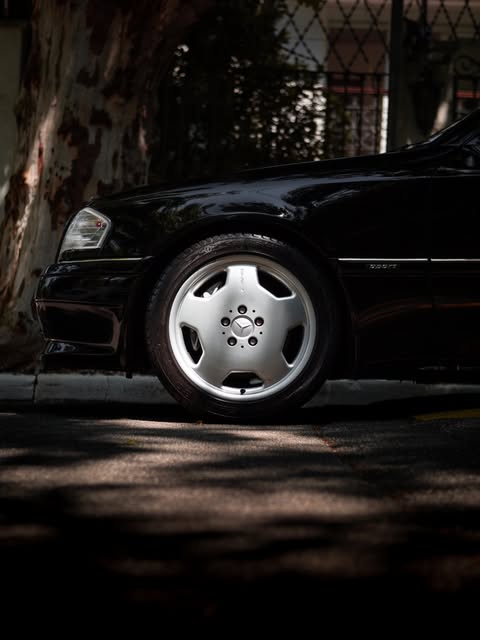 MERCEDES-BENZ C36 AMG - Imagem 8