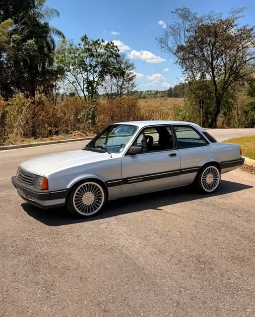 CHEVROLET CHEVETTE DL TURBO - Imagem 2
