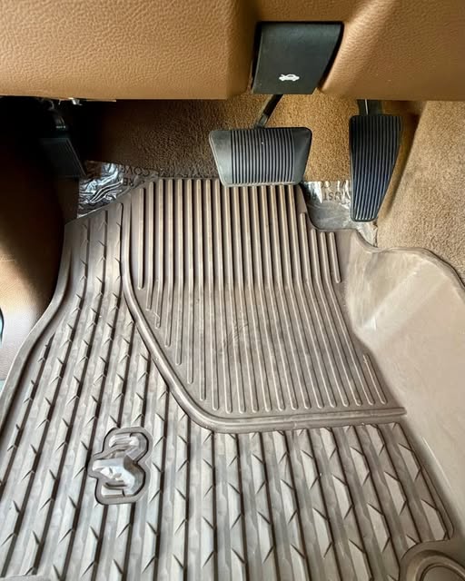 RAM 2500 LARAMIE - Imagem 7
