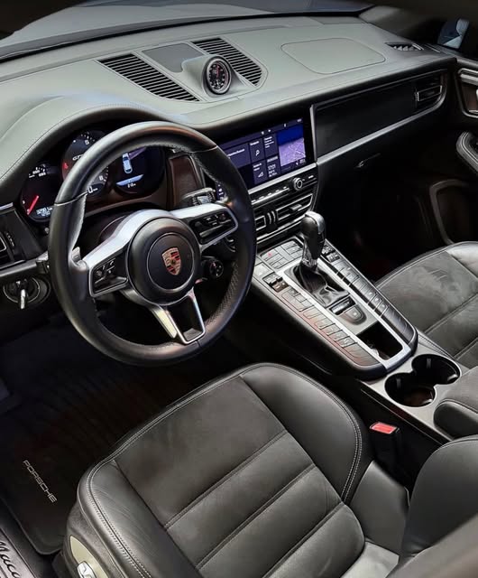 PORSCHE MACAN GTS - Imagem 5