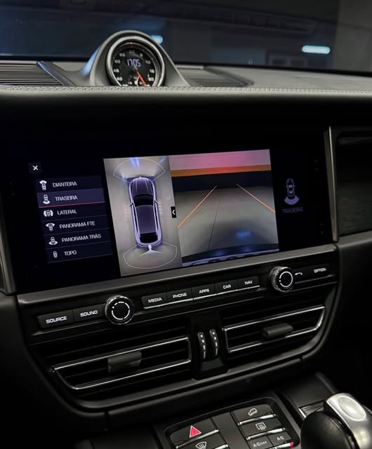 PORSCHE MACAN GTS - Imagem 9
