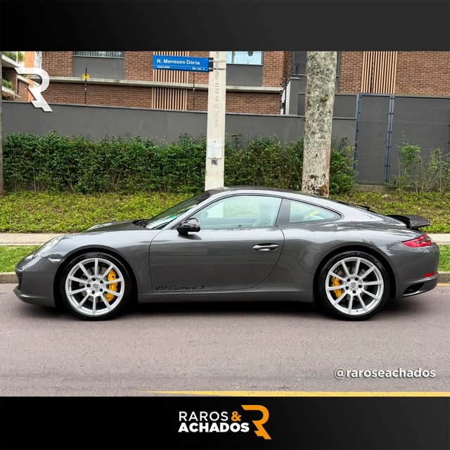 PORSCHE 911 CARRERA S - Imagem 4