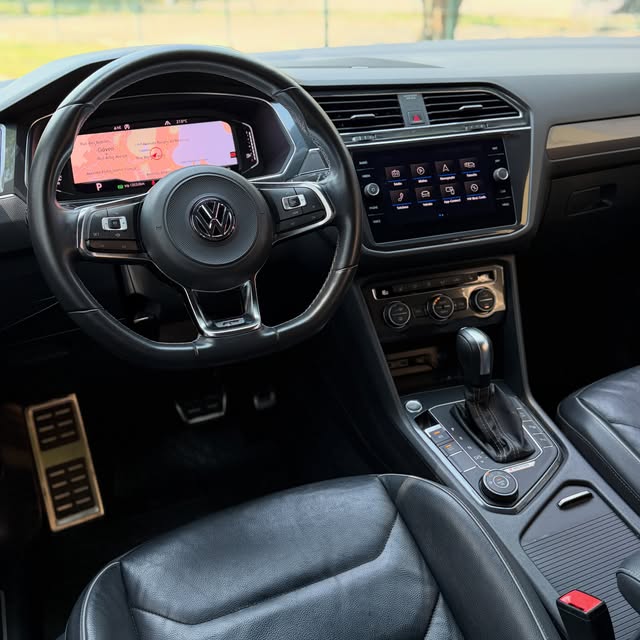 VOLKSWAGEN TIGUAN R-LINE - Imagem 8