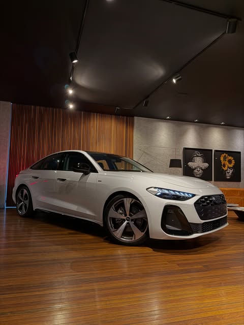 AUDI A5 PERFORMANCE S EDITION - Imagem 17