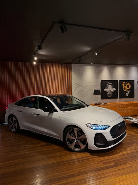 AUDI A5 PERFORMANCE S EDITION - Imagem 7