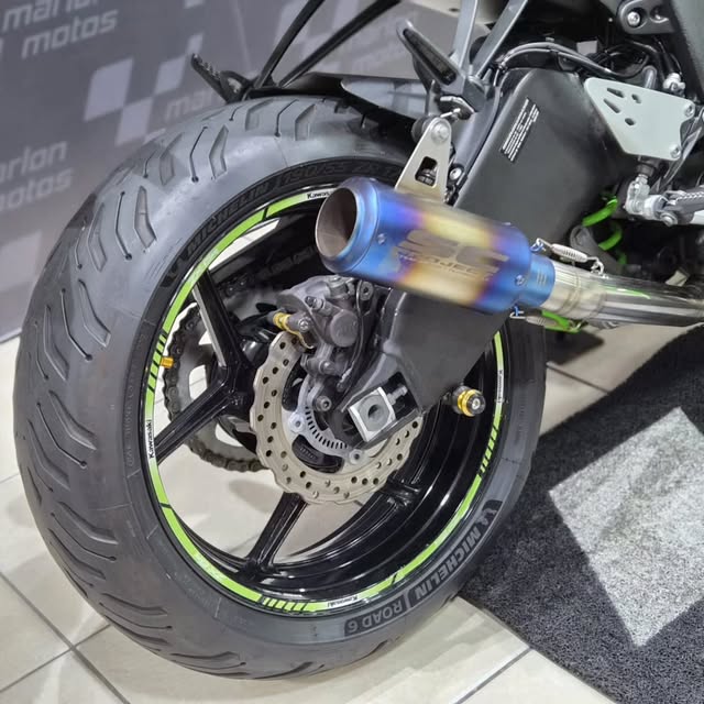 KAWASAKI ZX636 - Imagem 11