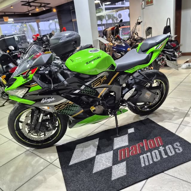 KAWASAKI ZX636 - Imagem 4