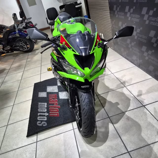 KAWASAKI ZX636 - Imagem 9