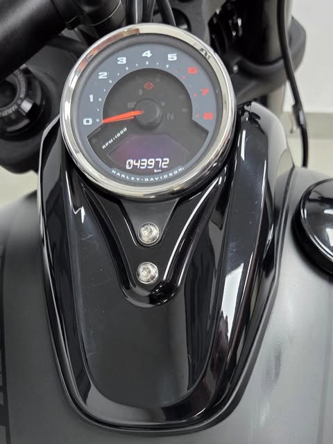 HARLEY-DAVIDSON SOFTAIL FAT BOB - Imagem 15