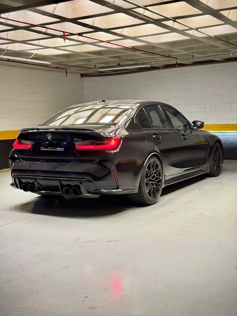BMW M3 COMPETITION - Imagem 6