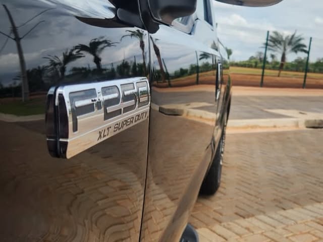 FORD F-250 XL-L - Imagem 13