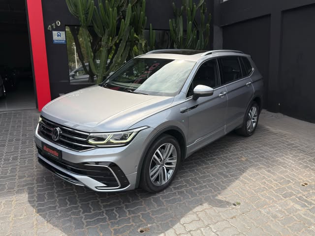 VOLKSWAGEN TIGUAN R-LINE - Imagem 1
