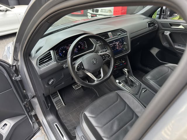 VOLKSWAGEN TIGUAN R-LINE - Imagem 8