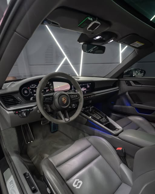 PORSCHE 911 CARRERA - Imagem 14